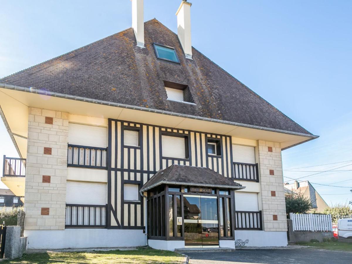 Studio Residence Du Port-1 By Interhome Cabourg Bagian luar foto